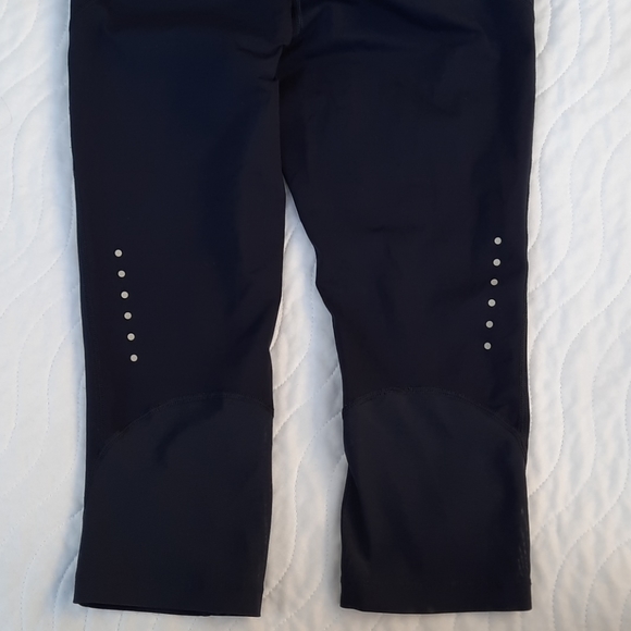 Nike Epic Lux Capri run mesh tights in Navy Sz XS - Picture 7 of 10